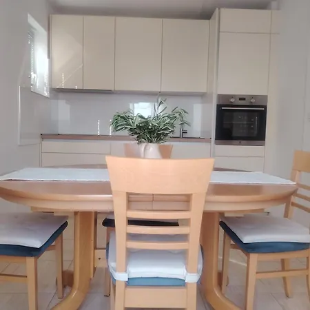 Mit Balkon Und Meerblick Apartment *